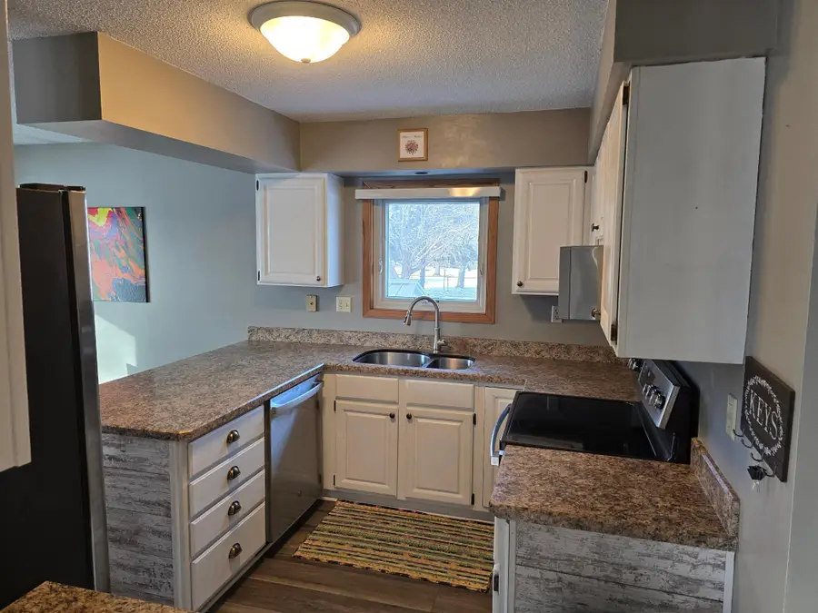 3720 Cedar Creek Court, Fairmont, MN 56031 - #3