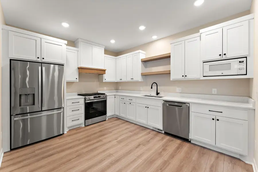 2452 County Road D W, Roseville, MN 55112 - #3