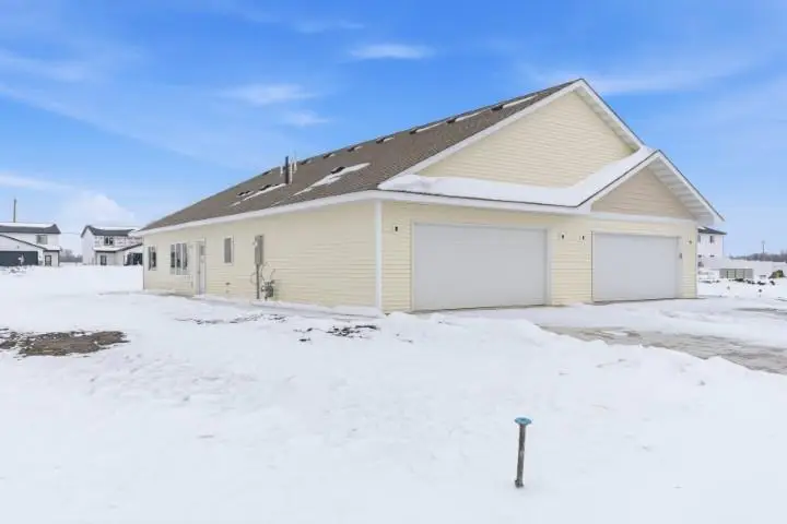 3122 Noble Drive, Mankato, MN 56001 - Image #1