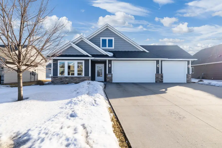 1214 Tikalsky Street Se, New Prague, MN 56071 - #2