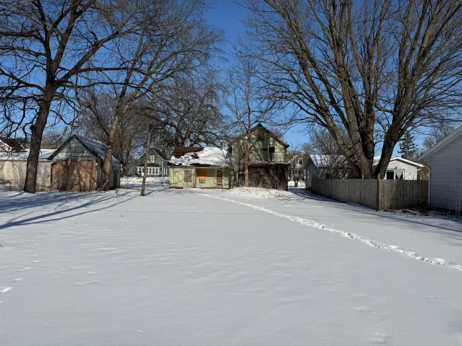 204 W Franklin Street, Morristown, MN 55052 - #2