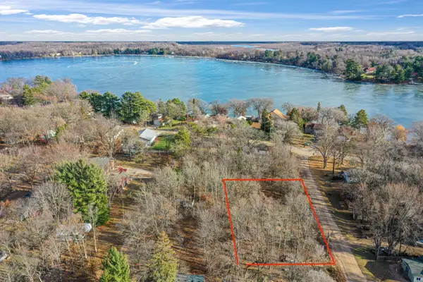 6921 227th Place Ne, Stacy, MN 55079