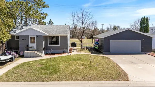 3914 5th Avenue E, Hibbing, MN 55746