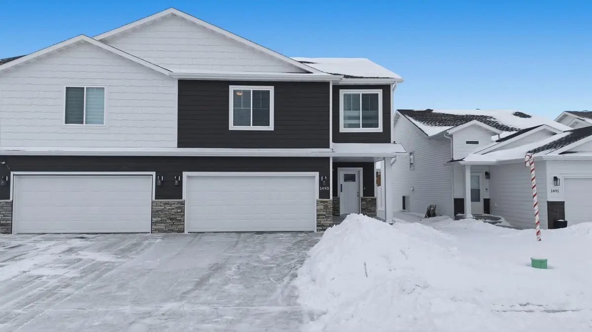 1495 69th Avenue S, Fargo, ND 58104 - #1