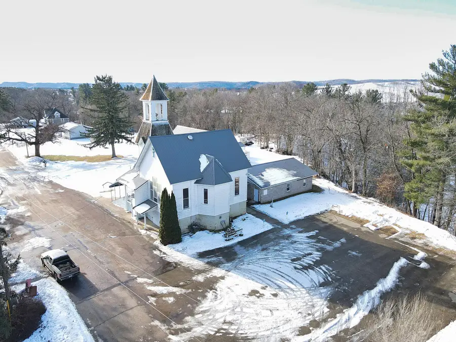N6313 N Prescott, Arkansaw, WI 54721 - Image #3
