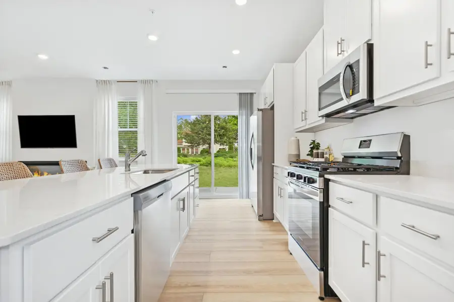 1071 Anmeadle Row, Rosemount, MN 55068 - Image #3