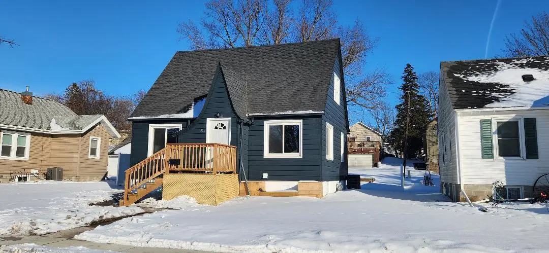 808 Freeborn Avenue, Albert Lea, MN 56007 - #1