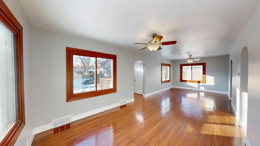 808 Freeborn Avenue, Albert Lea, MN 56007 - #3