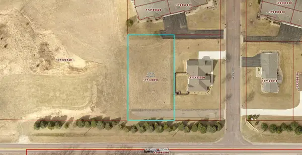 2601 8th Street Ne, Waseca, MN 56093