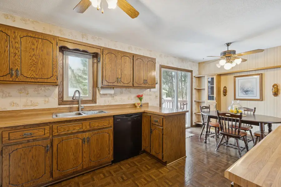 5439 Large Avenue Ne, Albertville, MN 55301 - Image #3