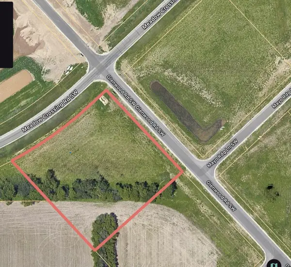 2961 Glenwood Road Sw, Rochester, MN 55902