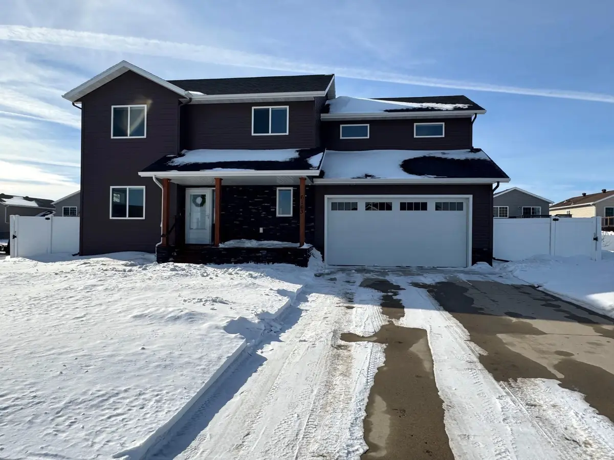 6163 Maple Valley Drive S, Fargo, ND 58104 - #1