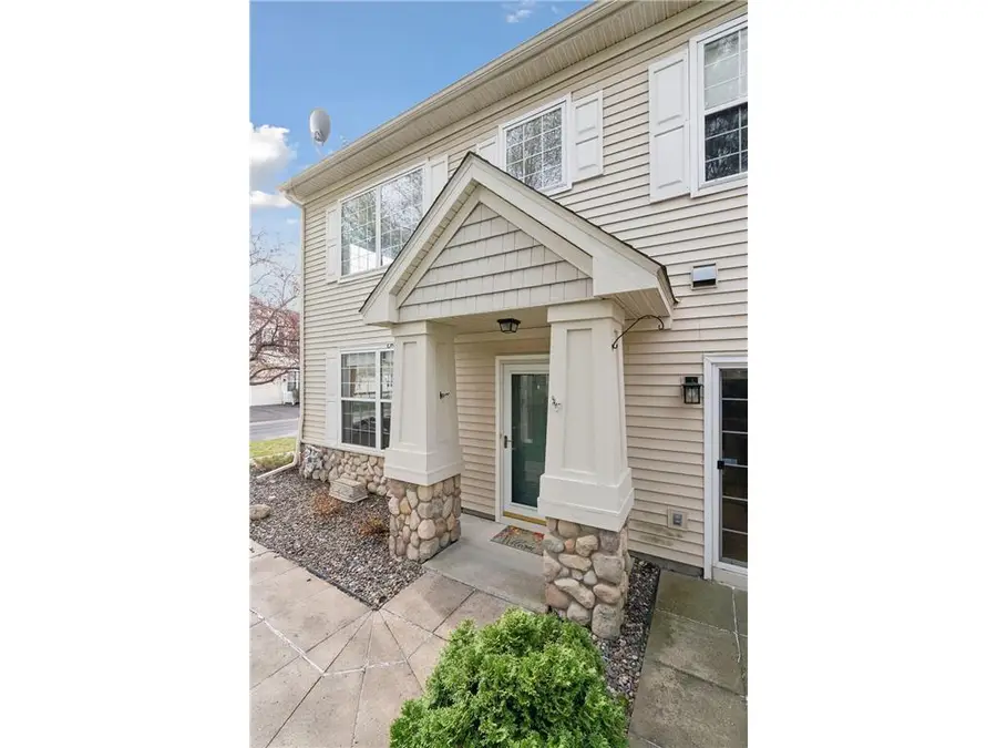 13750 54th Avenue N #106, Minneapolis, MN 55446 - Image #2