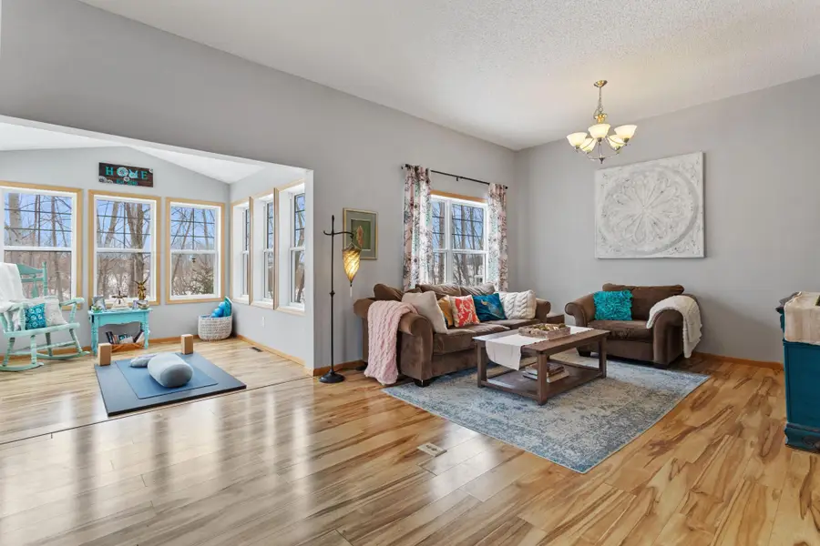 11149 76th Lane Ne, Albertville, MN 55301 - Image #2