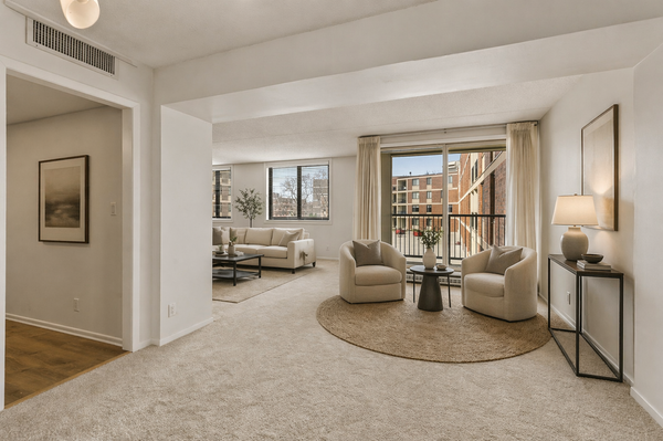 7200 York Avenue S #220, Minneapolis, MN 55435