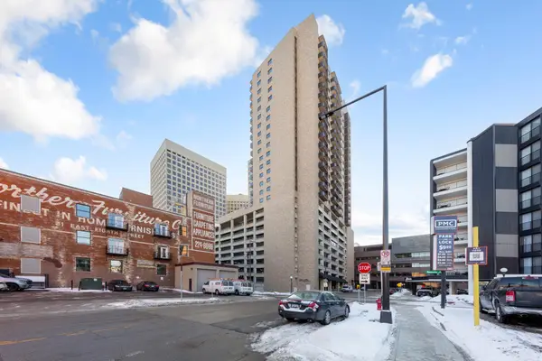 66 9th Street E #2516, Saint Paul, MN 55101