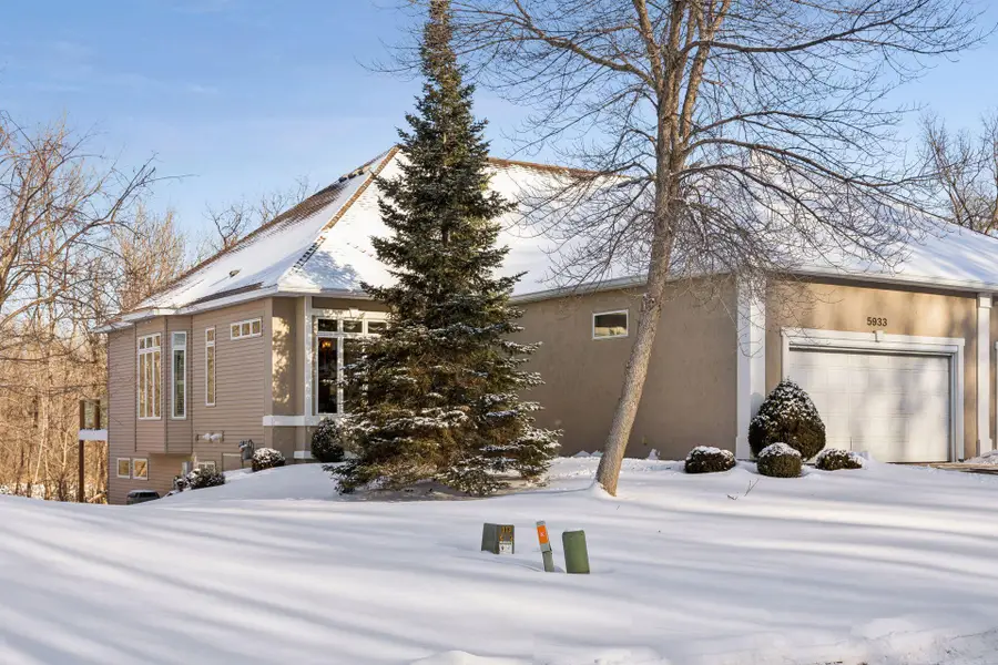 5933 Forestview Lane N, Minneapolis, MN 55442 - Image #2