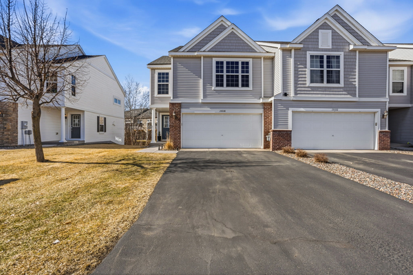 15330 Freedom Drive N, Hugo, MN 55038