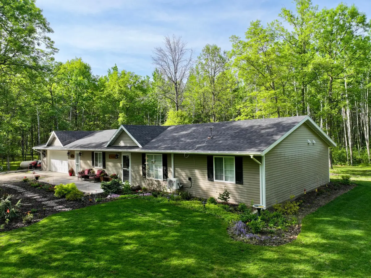 33798 Twin Oaks Trail W, Motley, MN 56466 - #1