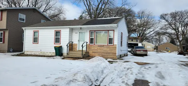 1917 Bimelich Lane, Albert Lea, MN 56007