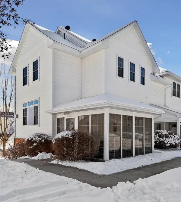 2133 Village Trail, Mound, MN 55364