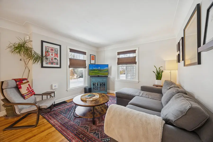 3326 Chowen Avenue N, Minneapolis, MN 55422 - #3