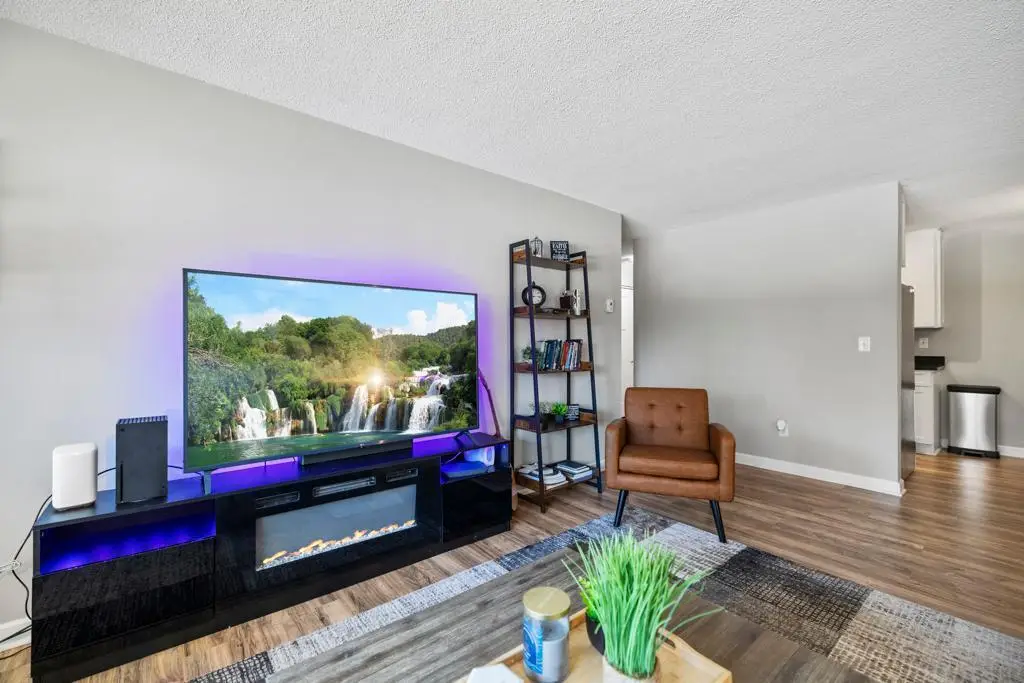 3150 Excelsior Boulevard #101, Minneapolis, MN 55416 - Image #1