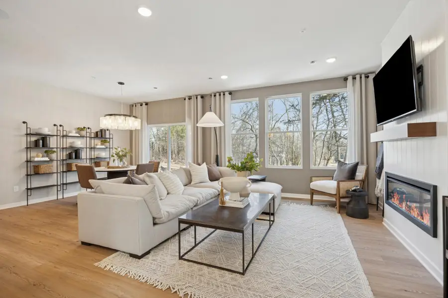 14423 104th Avenue N, Maple Grove, MN 55369 - Image #2