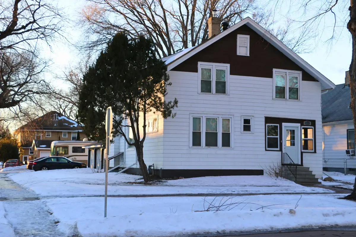 1002 5th Street N, Fargo, ND 58102 - #1