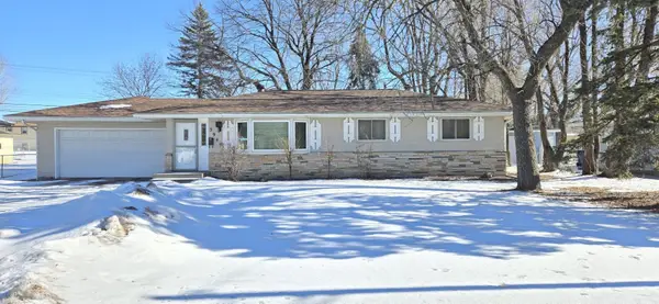 5949 6th Street Ne, Fridley, MN 55432