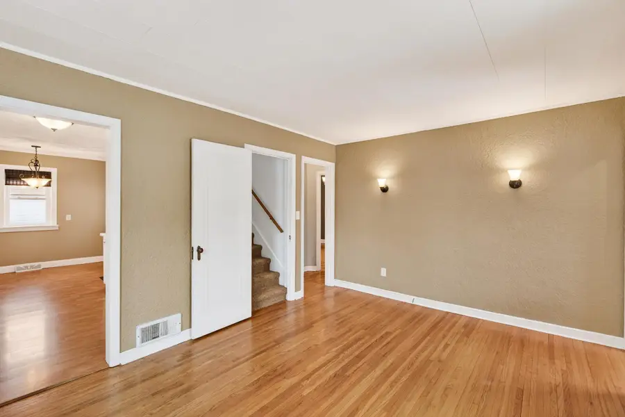 1884 Flandrau Street, Saint Paul, MN 55109 - #2