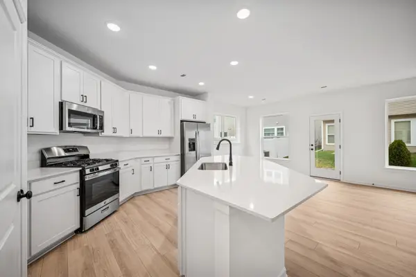 1103 150th Street W, Rosemount, MN 55068