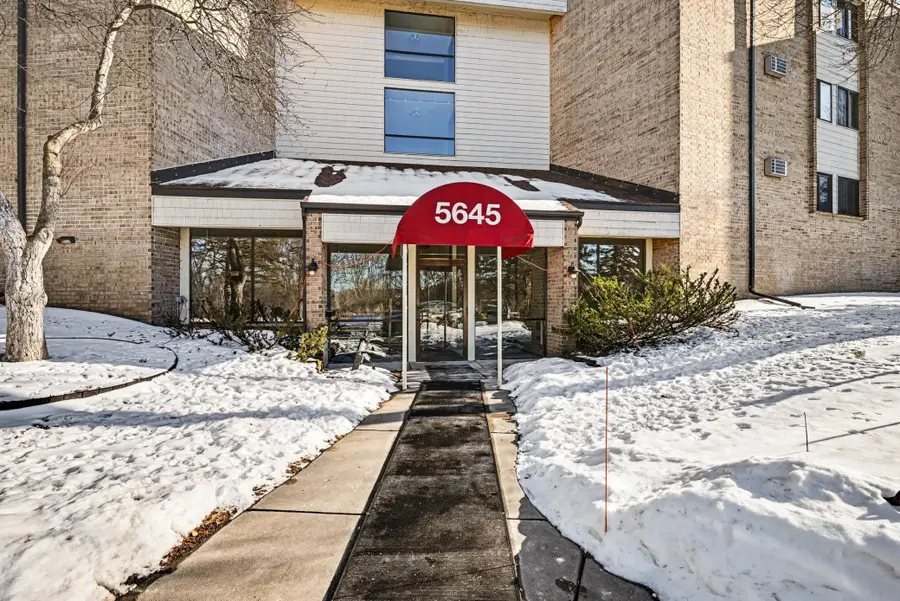 5645 Green Circle Drive #315, Minnetonka, MN 55343 - #2