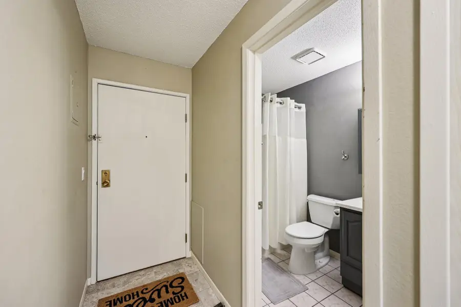 3425 Golfview Drive #216, Eagan, MN 55123 - #2