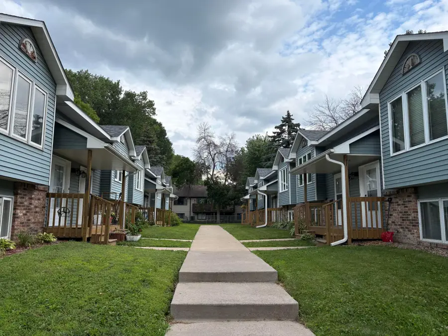 3268 Edgerton Street, Saint Paul, MN 55127 - Image #2