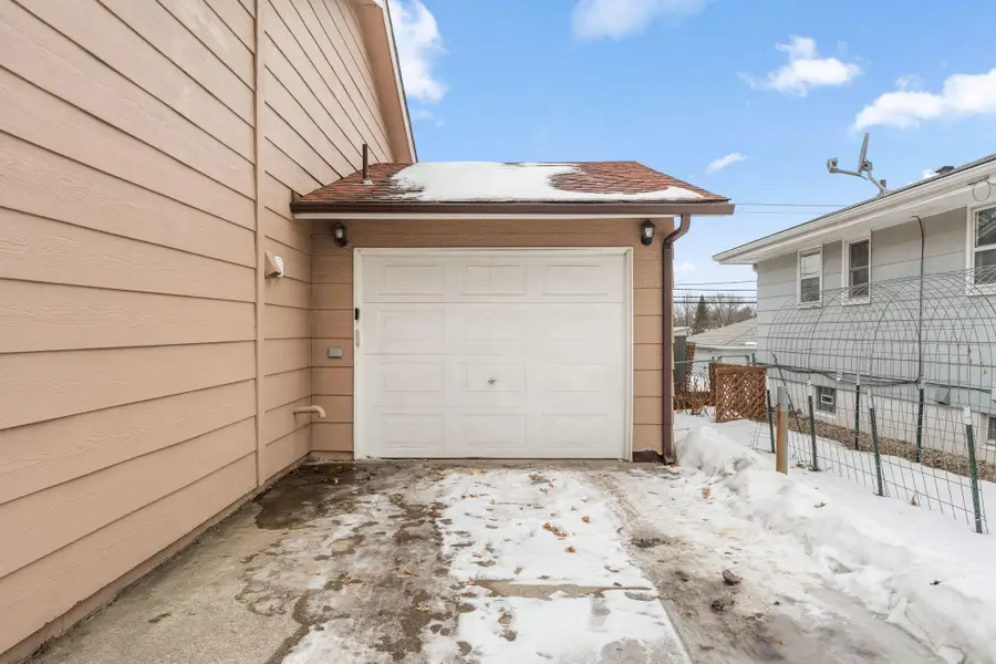 4928 4th Avenue Ne, Columbia Heights, MN 55421 - #3