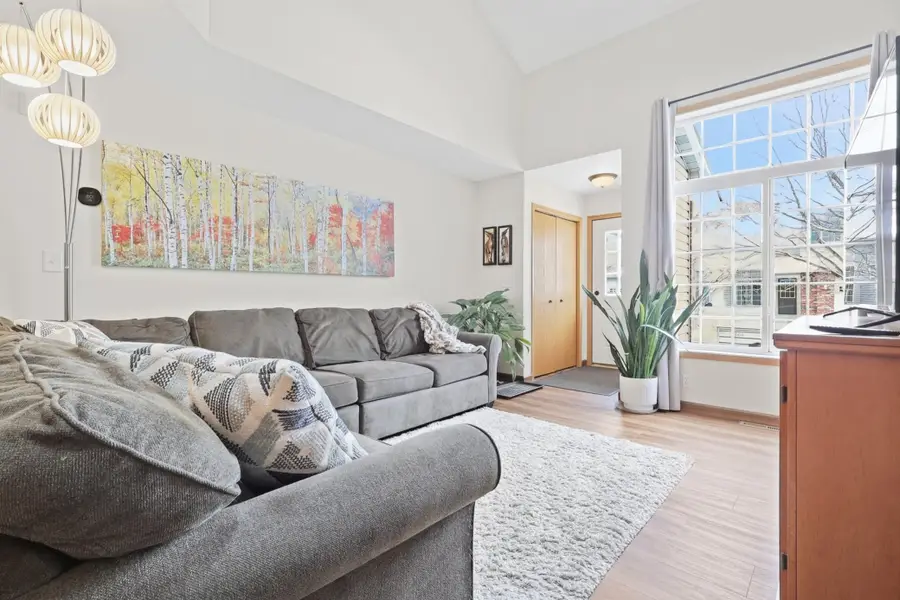 588 Spruce Drive, Hudson, WI 54016 - #3