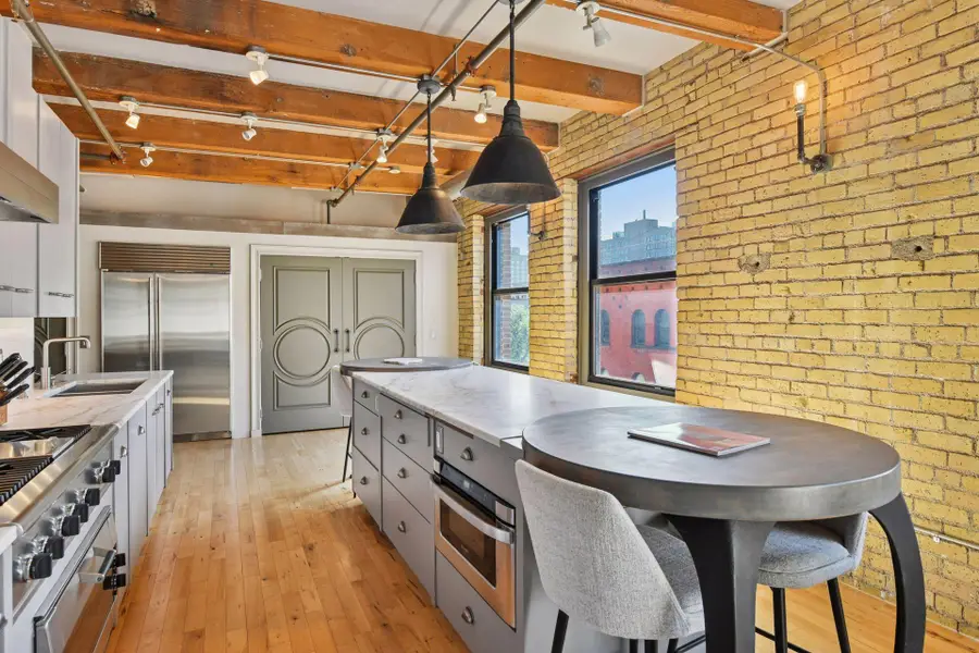 406 Wacouta Street #412, Saint Paul, MN 55101 - Image #3