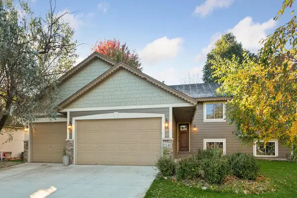 7140 Upper 157th Street W, Saint Paul, MN 55124