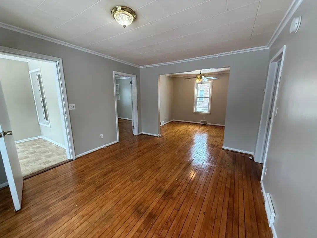 2319 4th Street Ne, Minneapolis, MN 55418 - #1