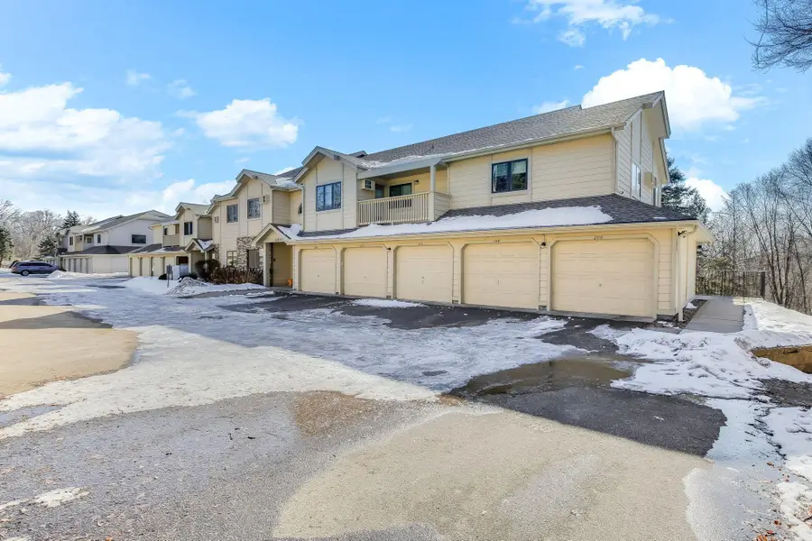 1581 Wheelock Lane #101, Saint Paul, MN 55117 - #2