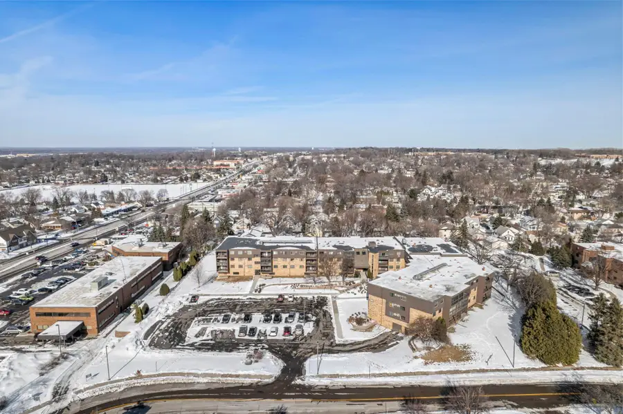 999 41st Avenue Ne #203, Columbia Heights, MN 55421 - #2