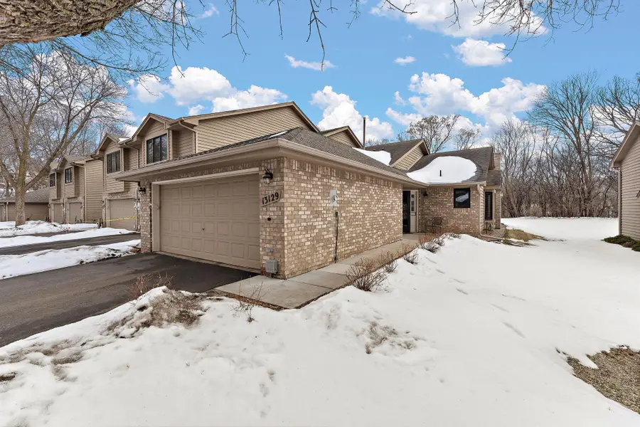 13129 Gemstone Court, Apple Valley, MN 55124 - #2