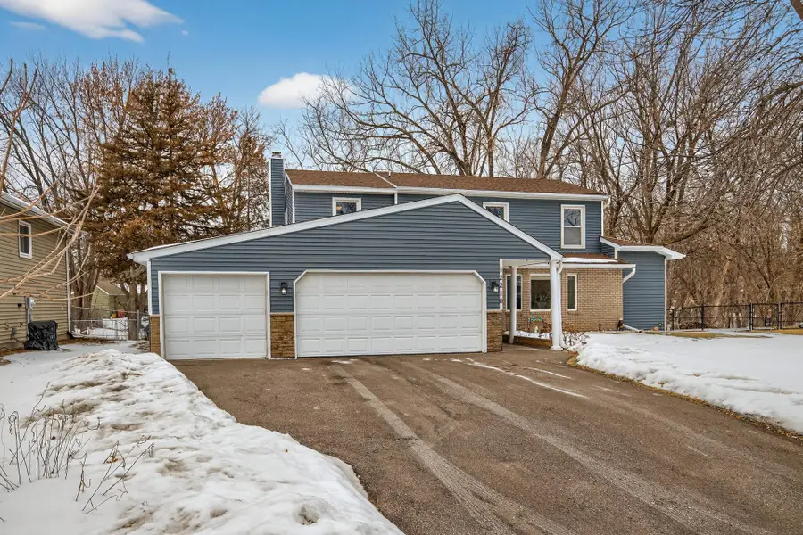 12210 51st Avenue N, Minneapolis, MN 55442 - #2