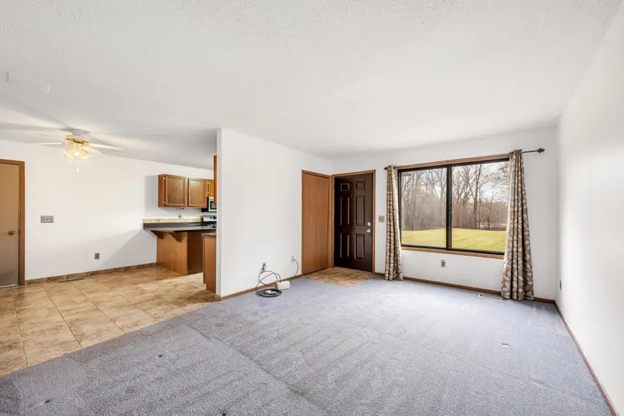 1658 Helena Road N, Oakdale, MN 55128 - #2