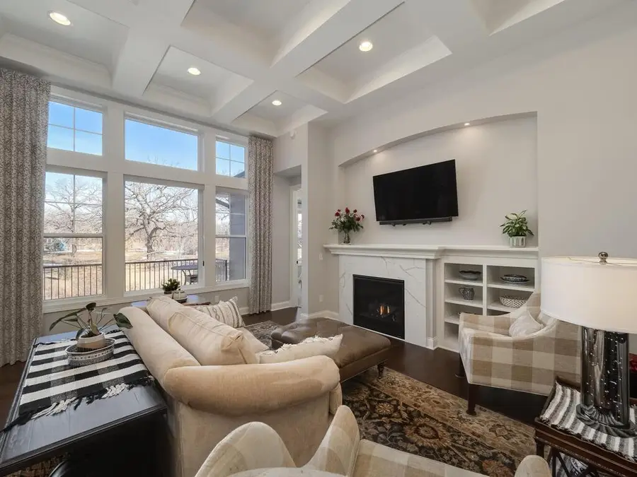 6438 Timber Arch Drive, Chaska, MN 55318 - #2