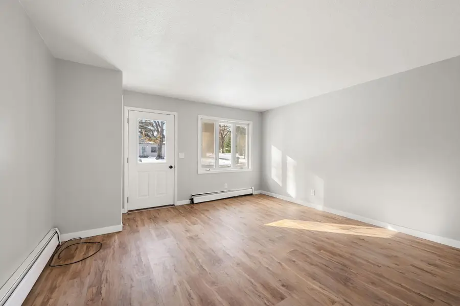 195 Iris Street, Mahtomedi, MN 55115 - #2