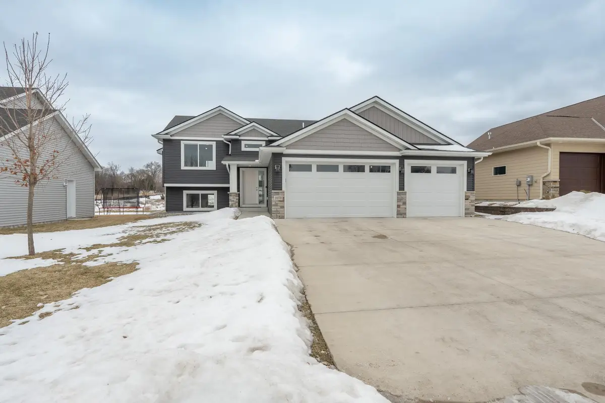 1070 Cubasue Avenue, Shakopee, MN 55379 - #1