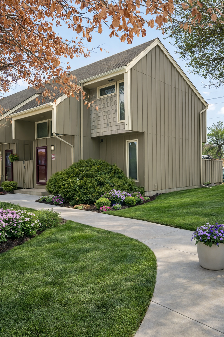 365 E 43rd Street, Minneapolis, MN 55409 - #2