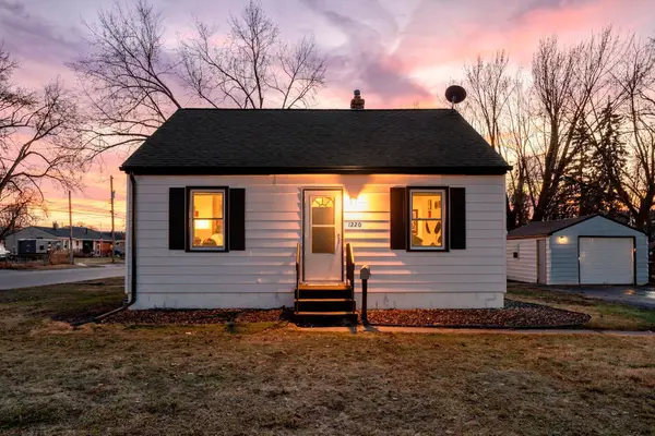 1220 11th Avenue, Saint Paul Park, MN 55071